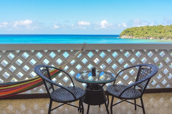 Hotel Kaz Kreol Beach Lodge & Wellness Retreat (Bantam Spring)